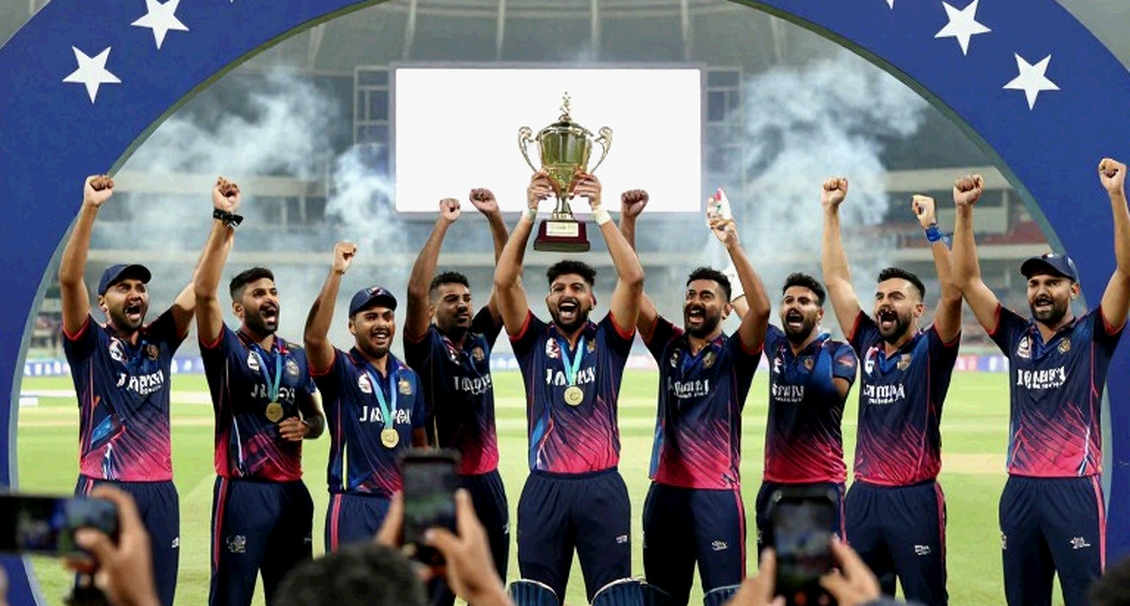 ডারবানের ১১৮ রান: যে জয়টা অস্ট্রেলিয়ার ভিত গড়েনি, শুধু ঢেকে রেখেছিল