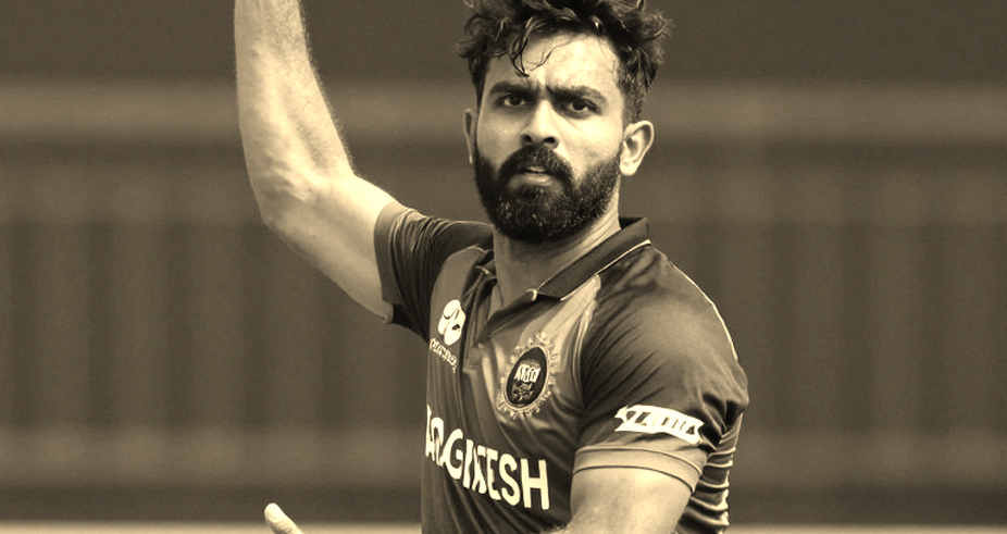 শেষ ওভারের ৯০: সানজানা কাভিন্দির ইনিংস যেভাবে শ্রীলঙ্কার ব্যাটিং গভীরতার ফাঁক ঢেকে রাখল