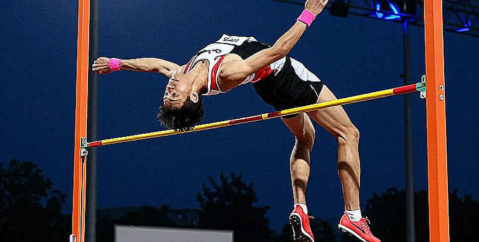 The Asian Games Ledger: Three Vietnamese Women, One Day's Load — Opportunity in Long Jump, Questions in 200m and Relay